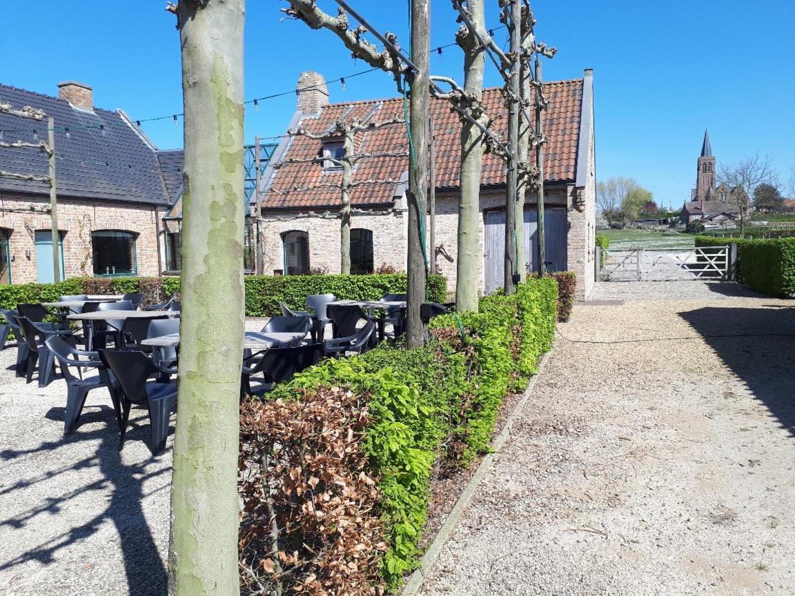 Vakantiehoeve De Klepperij Houthulst Buitenkant foto